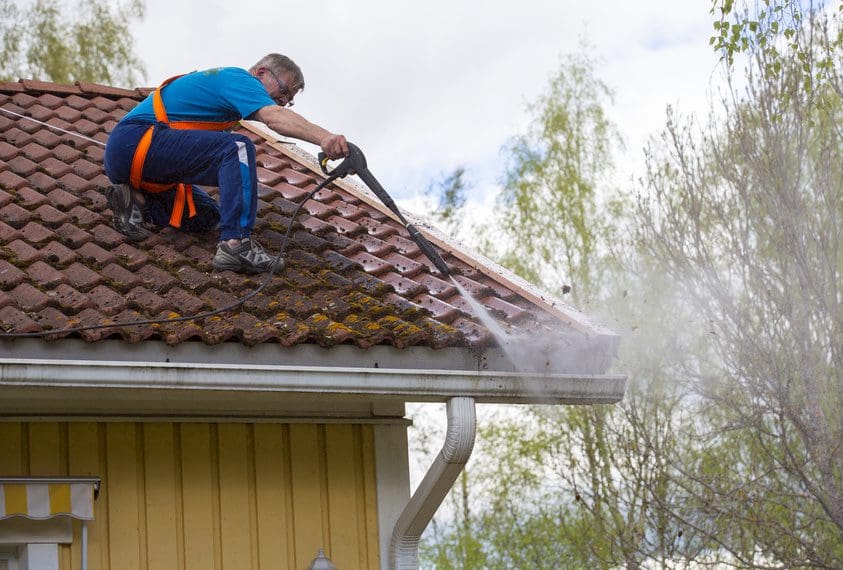 Gutter Cleaning Maple Grove MN